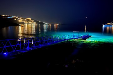 Πλωτή εξέδρα για ιδιώτη, Αλεόμανδρα - Πλωτή εξέδρα 