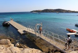 Πλωτή εξέδρα για Paraga Beach Hostel - 2