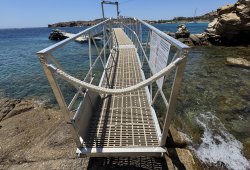 &Pi;&lambda;&omega;&tau;ή &epsilon;&xi;έ&delta;&rho;&alpha; &gamma;&iota;&alpha; &tau;&omicron; &xi;&epsilon;&nu;&omicron;&delta;&omicron;&chi;&epsilon;ί&omicron; Fouqeuts Mykonos - 4