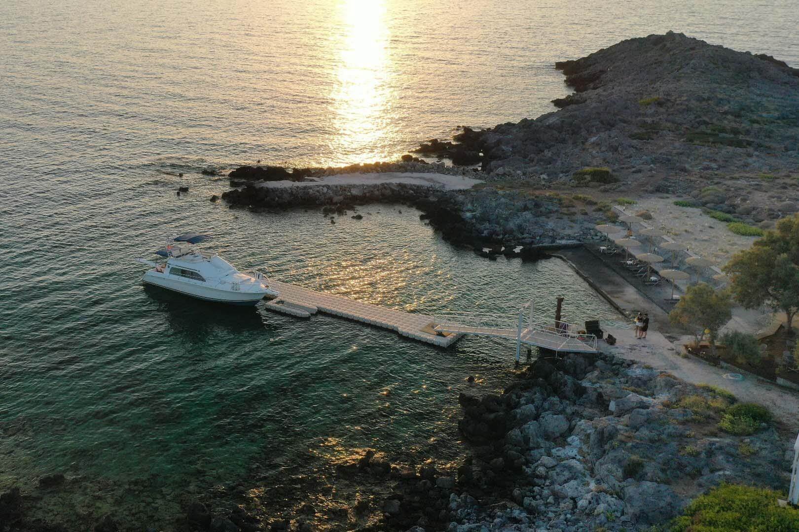 Ξενοδοχειακές μονάδες - Ξενοδοχειακές μονάδες - 16