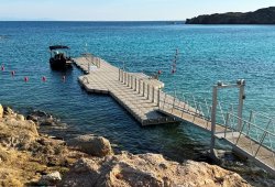 &Pi;&lambda;&omega;&tau;ή &epsilon;&xi;έ&delta;&rho;&alpha; &gamma;&iota;&alpha; &tau;&omicron; Roka Mykonos - 3