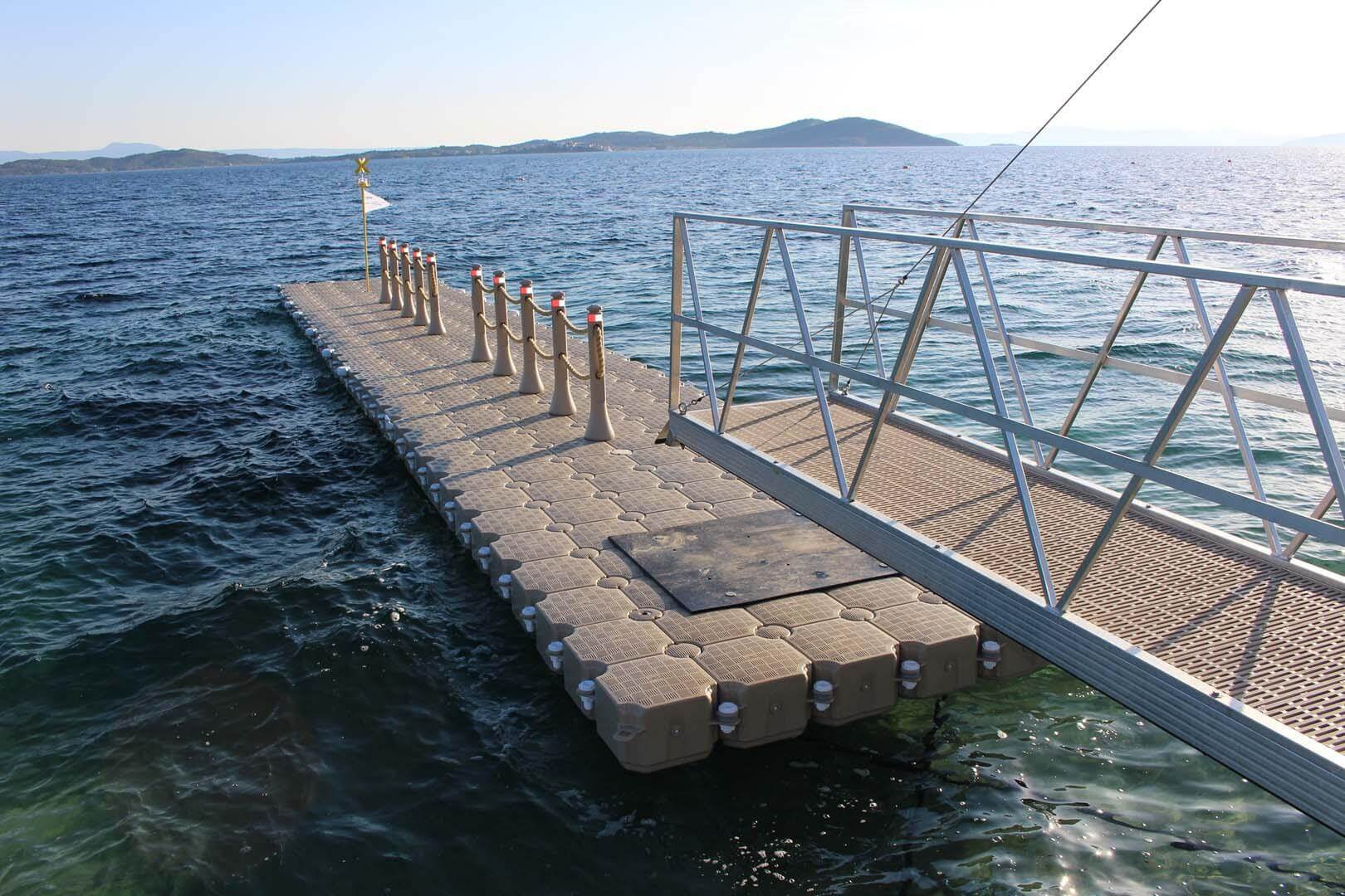 Εξέδρες πρόσδεσης σκαφών - Εξέδρες πρόσδεσης σκαφών - 14