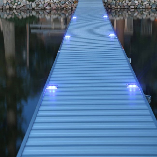 ΗΛΙΑΚΑ ΦΩΤΑ DOCK LAKE LITE