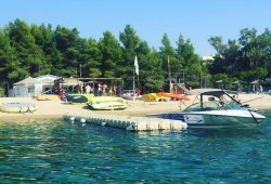 Πλωτή εξέδρα για Lolos Ski Center - 8