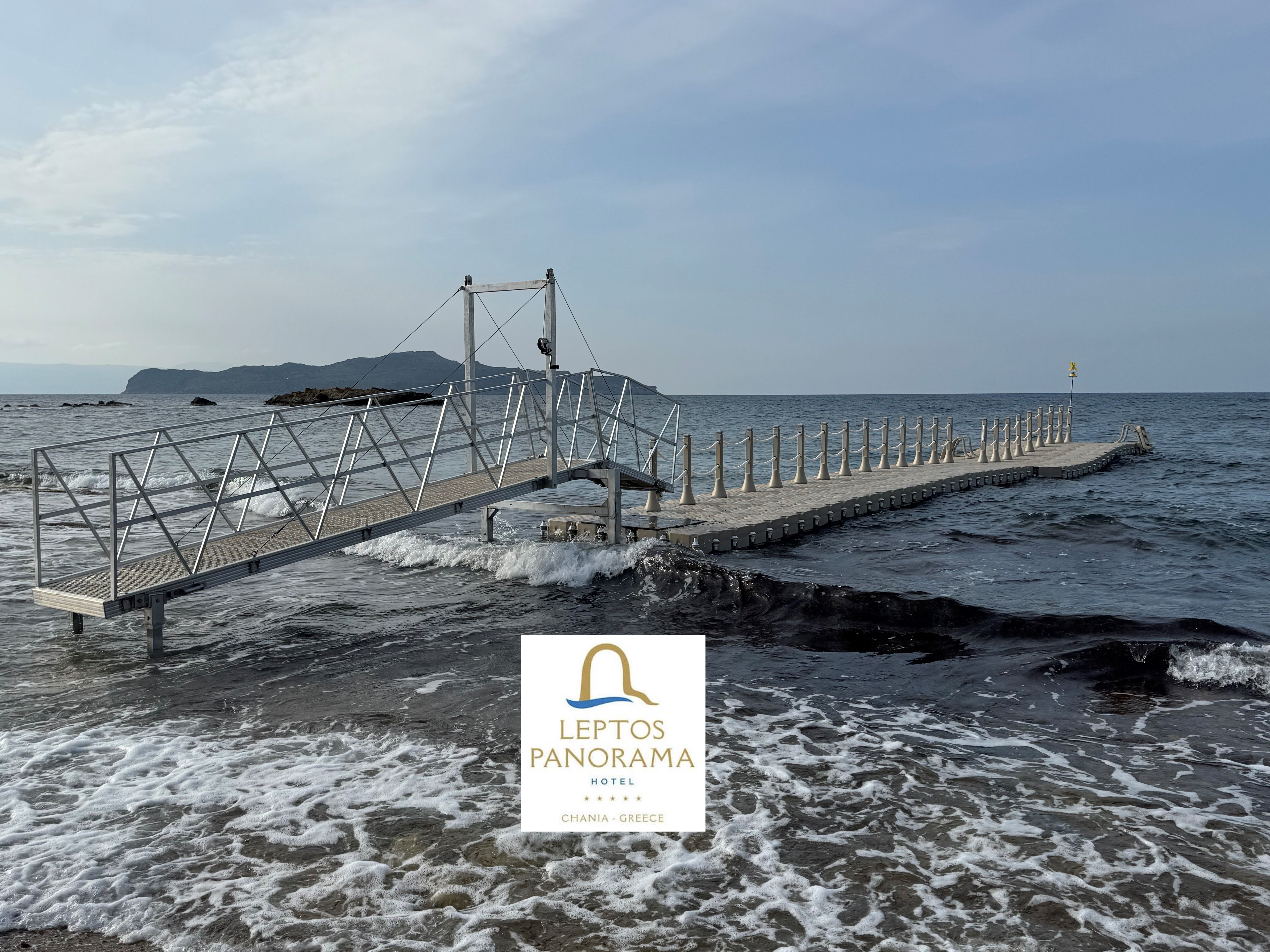 &Pi;&lambda;&omega;&tau;ή &epsilon;&xi;έ&delta;&rho;&alpha; &gamma;&iota;&alpha; &tau;&omicron; &xi;&epsilon;&nu;&omicron;&delta;&omicron;&chi;&epsilon;ί&omicron; Leptos Panorama Hotel